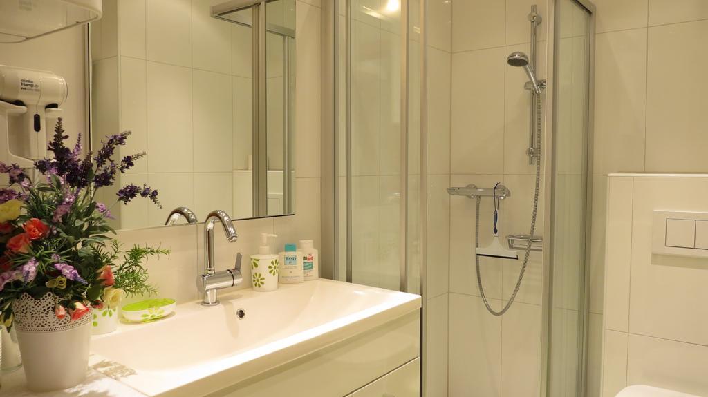 Apartement Maria Trost Грац Екстериор снимка